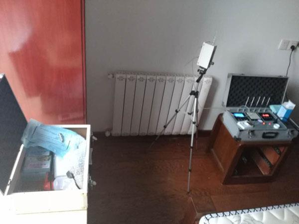 10月12日綠地商務城書香苑劉先生復檢檢測現(xiàn)場