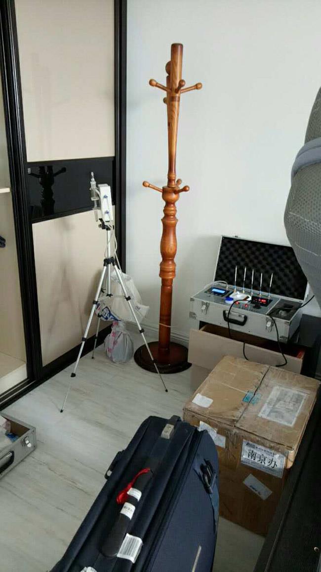 2017年3月26日風(fēng)尚米蘭三室二廳檢測(cè)現(xiàn)場(chǎng)