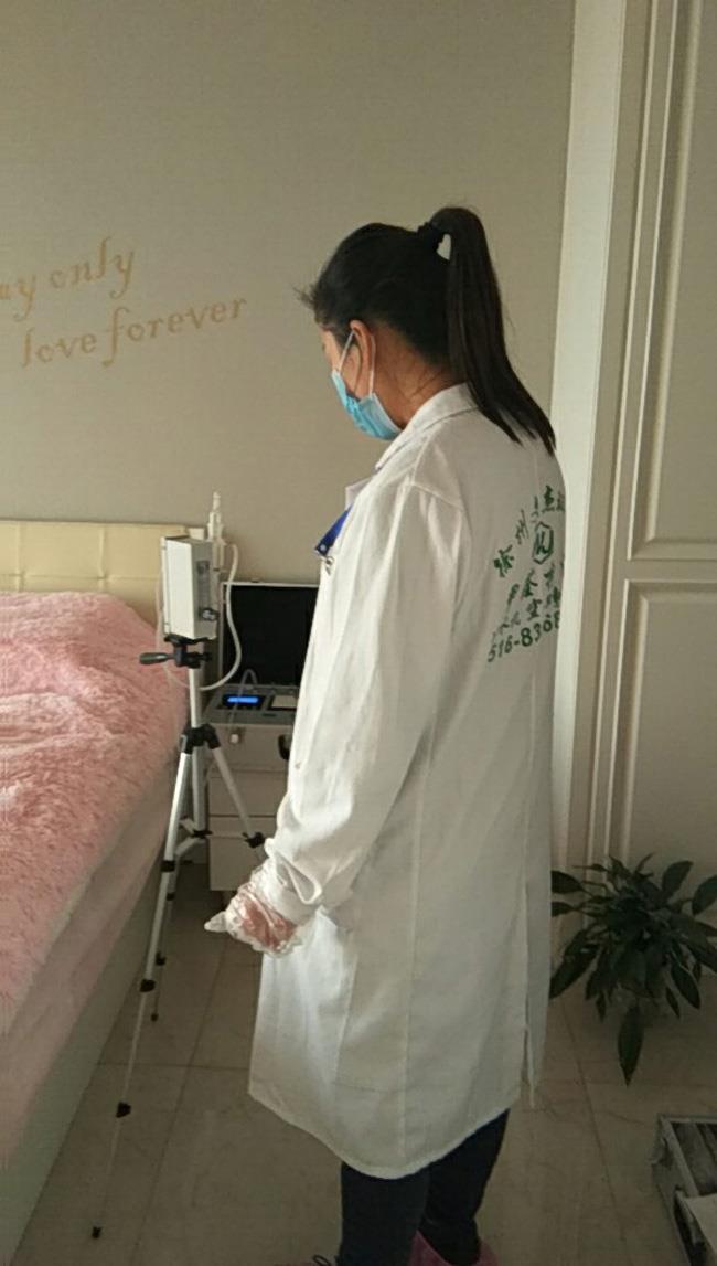 2017年12月9日橡樹灣7號(hào)樓采樣檢測(cè)現(xiàn)場(chǎng)